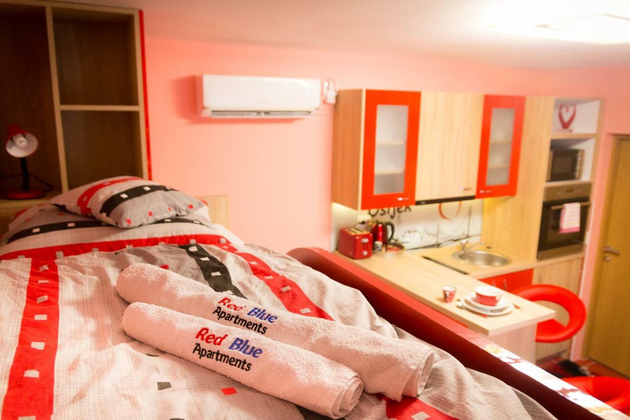 Design Apartments Red Blue Όσιγιεκ Εξωτερικό φωτογραφία